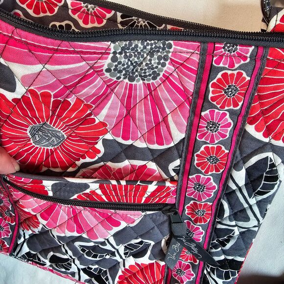 Vera Bradley Vintage Hipster Crossbody "Cherry Blossoms" Shoulder Purse Bag - Picture 4 of 9